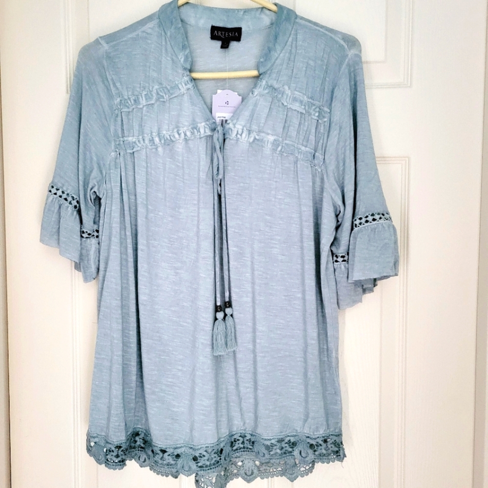 NEW Artesia Boho Chic Pullover Top with Tassels Size Large - Seafoam color